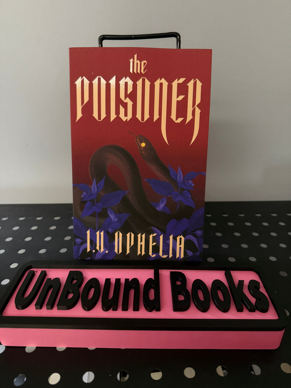The Poisoner : Like Bridgerton, but with Vampires