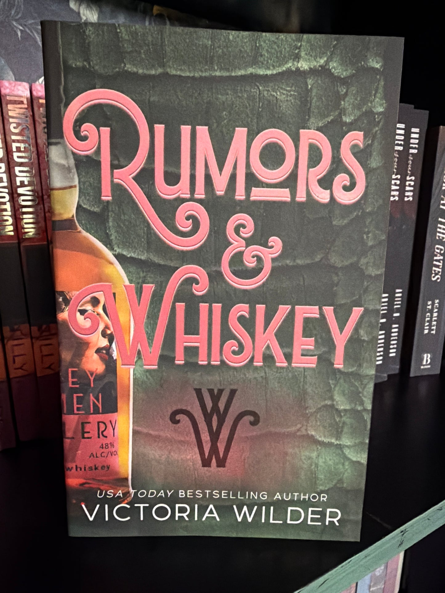 Whiskey Women #1 (Deluxe Edition) (The Whiskey Women, 1)