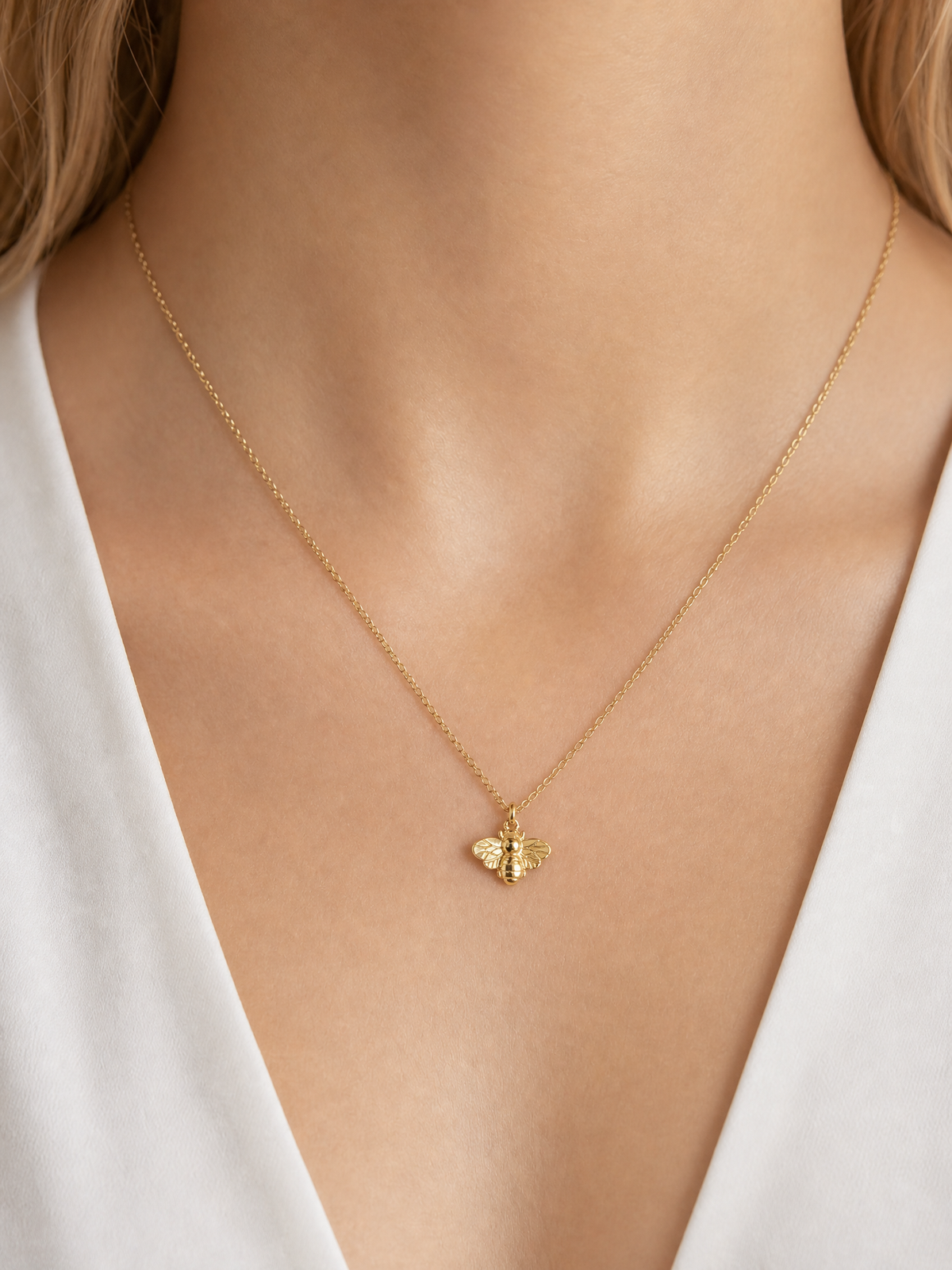 Bee Necklace, 18k Gold Bee Jewelry